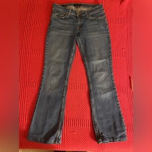 Levi 524 too super low size 9 Med jeans